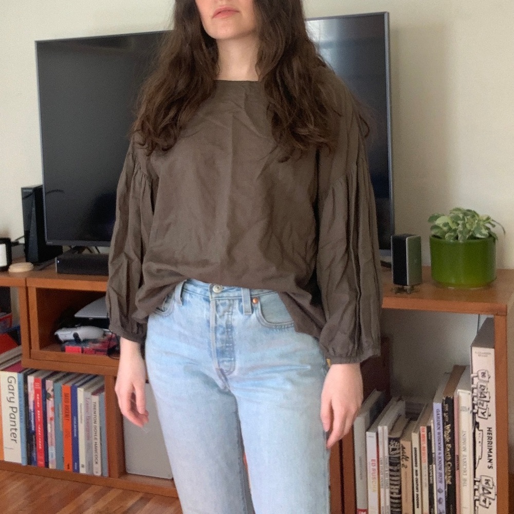 Uniqlo Puff Sleeve Linen Blend Blouse
